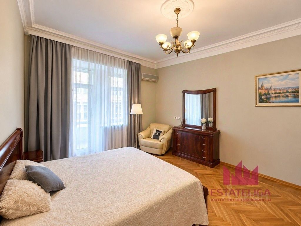 m. Okhotny ryad: Apartment, 2-rooms