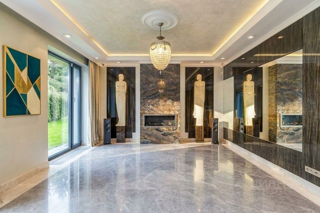 m. Terekhovo: Apartment, 5-rooms