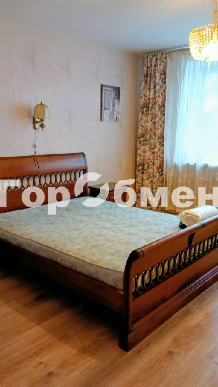 m. Molodezhnaya: Apartment, 2-rooms