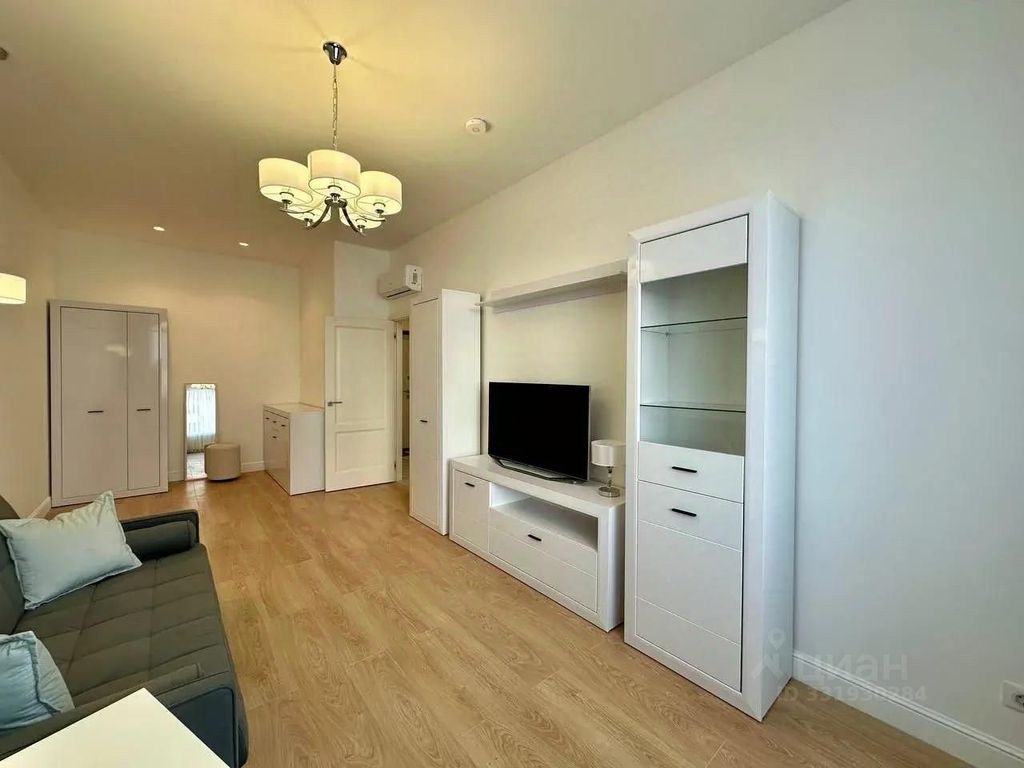 m. Nagornaya: Apartment, 1-rooms