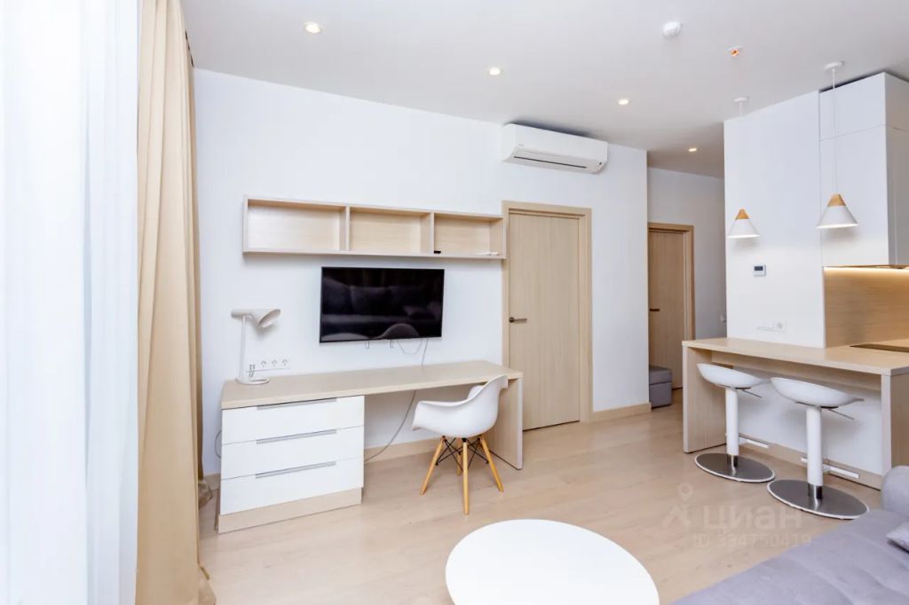 m. Botanichesky sad: Apartment, 2-rooms