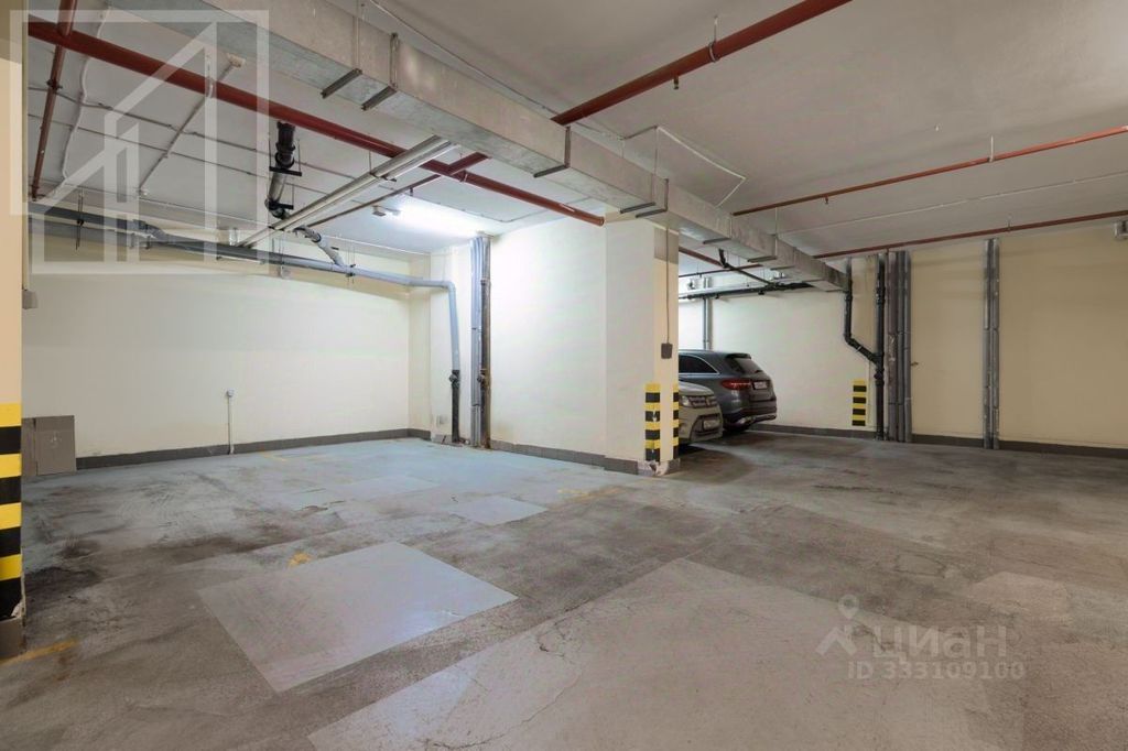 m. Mayakovskaya: Apartment, 4-rooms