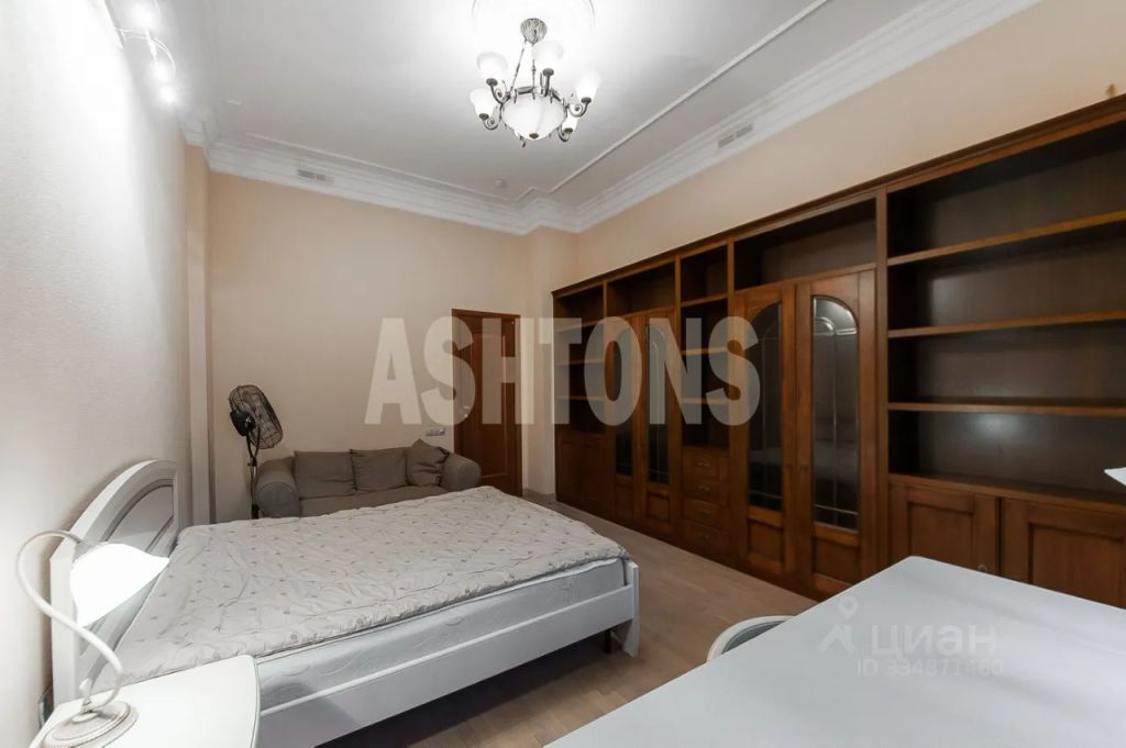 m. Arbatskaya: Apartment, 4-rooms