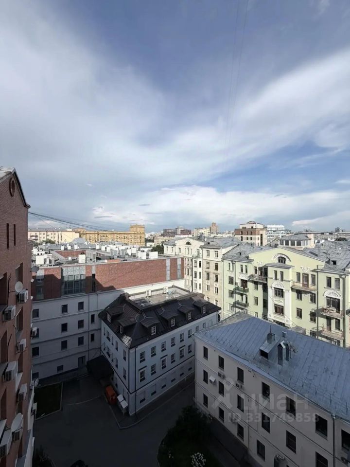 m. Krasnye vorota: Apartment, 2-rooms