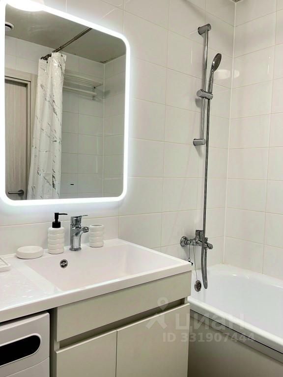 m. Aminyevskaya: Apartment, 1-rooms