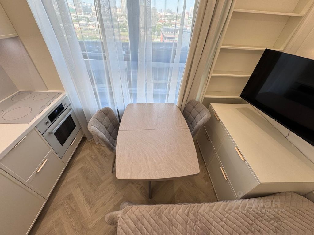 m. Shelepikha: Apartment, studio