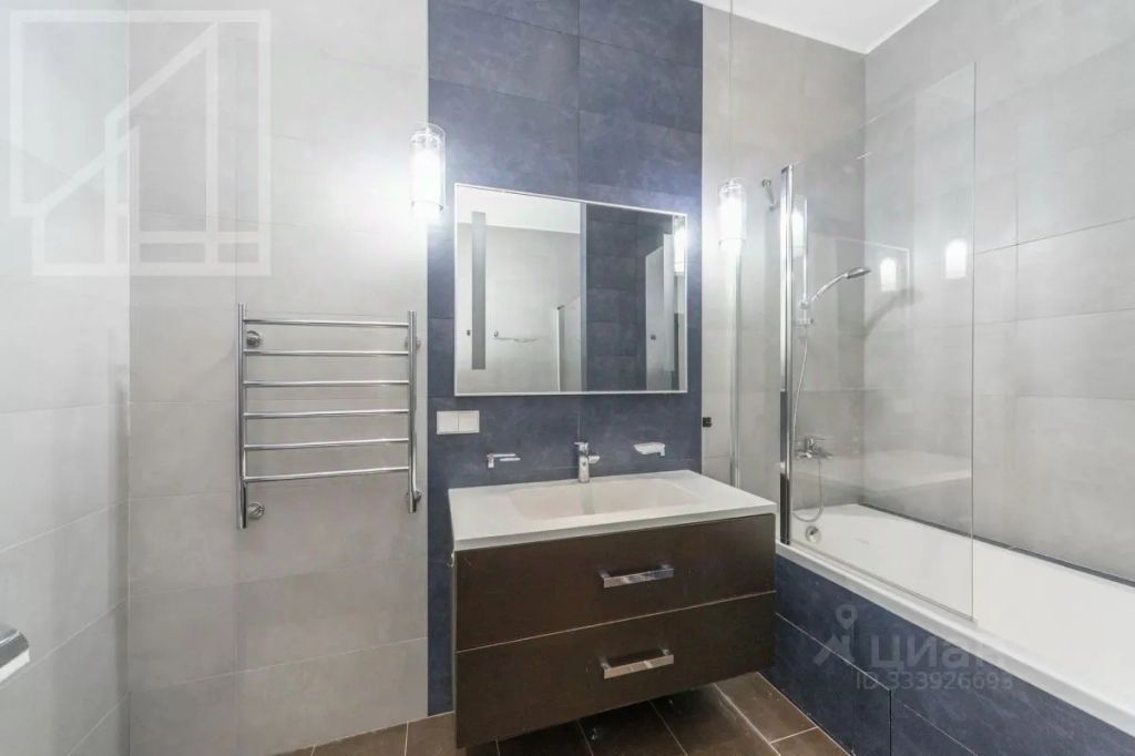 m. Smolenskaya: Apartment, 4-rooms