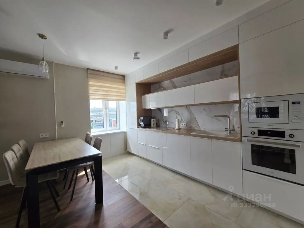 m. Kievskaya: Apartment, 3-rooms
