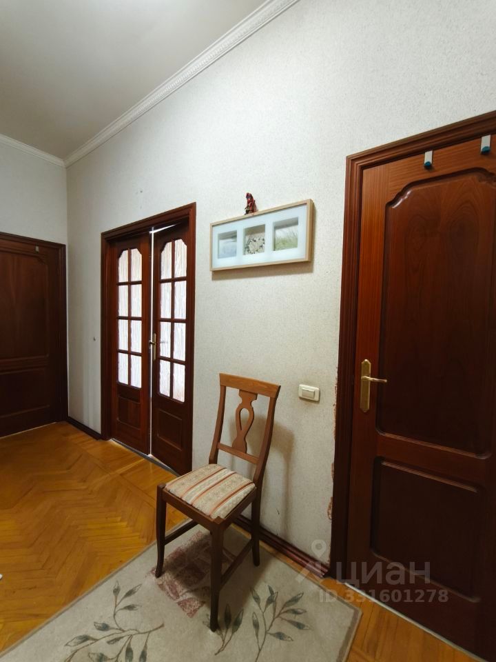 m. Kievskaya: Apartment, 2-rooms