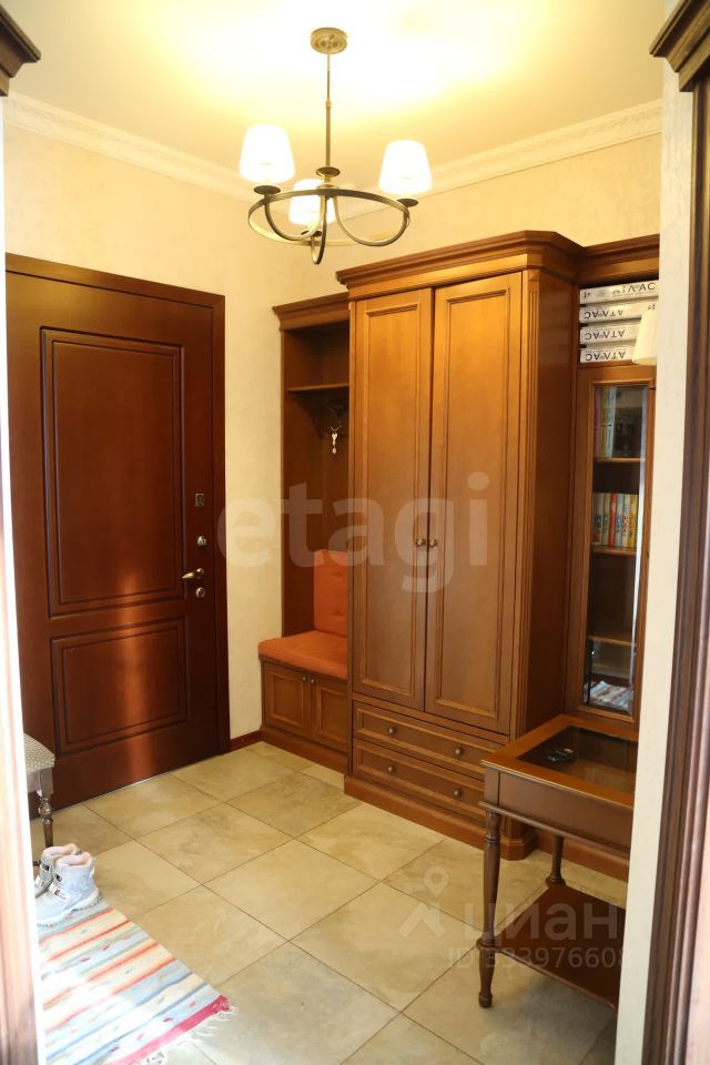 m. Narodnoe Opolchenie: Apartment, 2-rooms