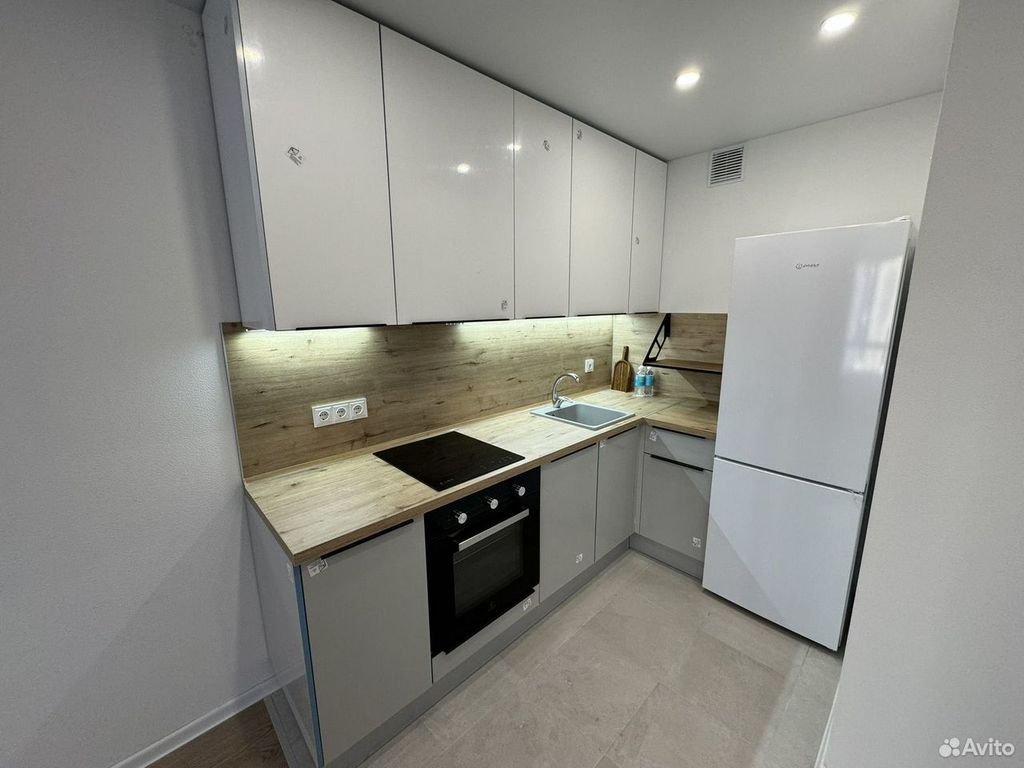 m. Ozernaya: Apartment, studio