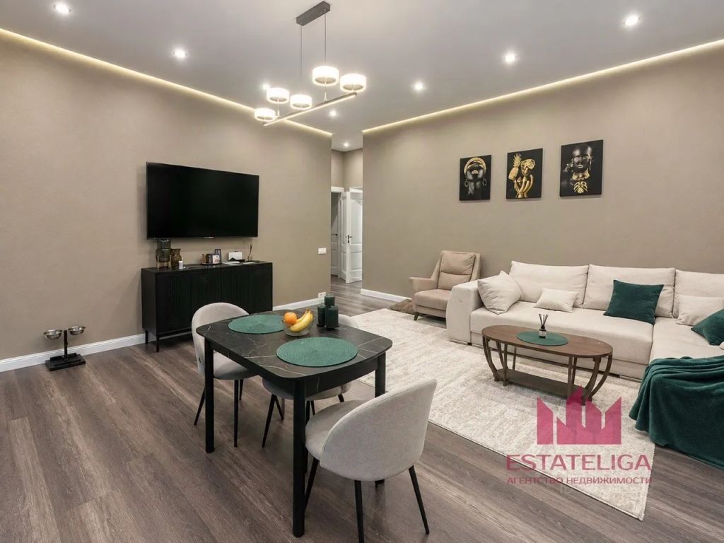m. Tekhnopark: Apartment, 3-rooms