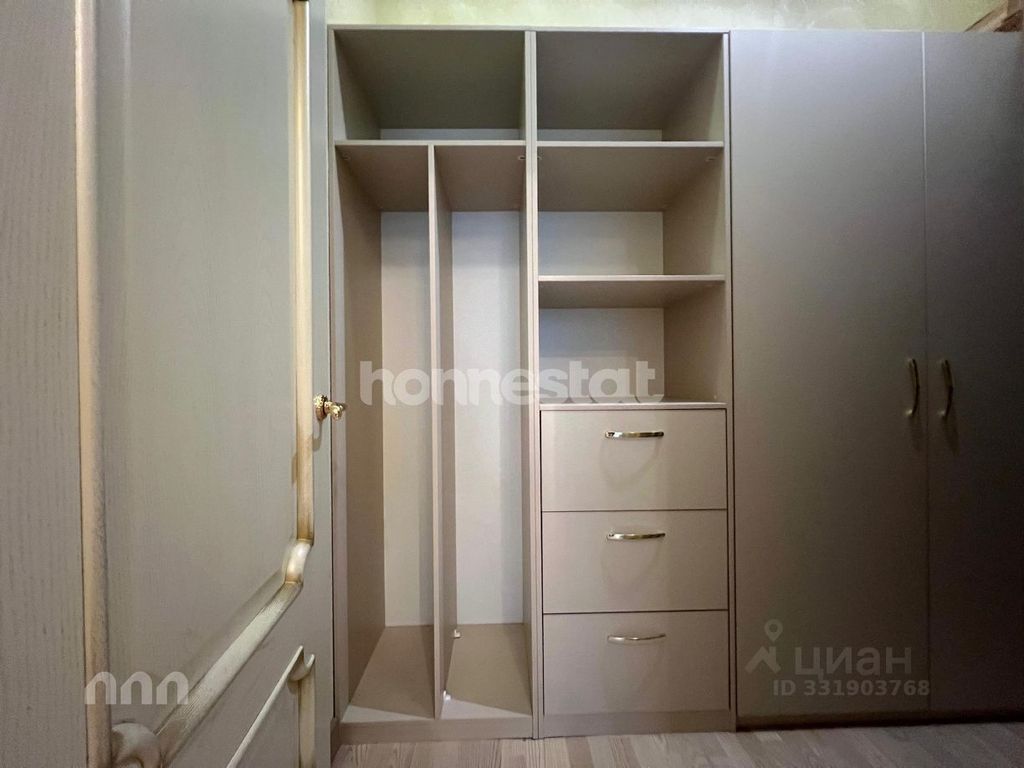 m. Shelepikha: Apartment, 2-rooms