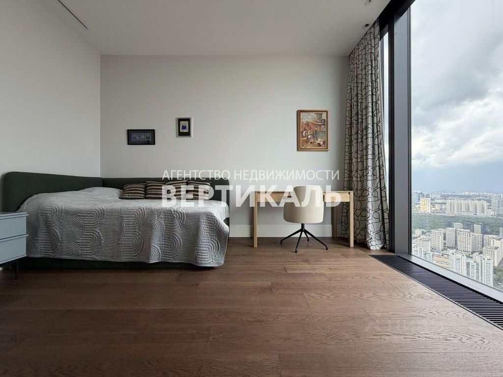 m. Delovoy tsentr (Vystavochnaya): Apartment, 5-rooms