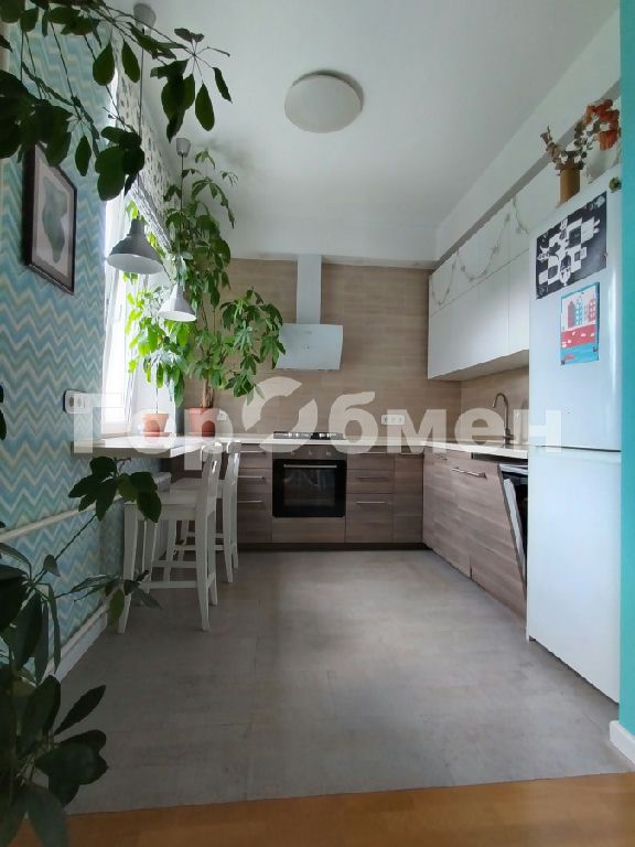 m. Oktyabrskoe pole: Apartment, 2-rooms