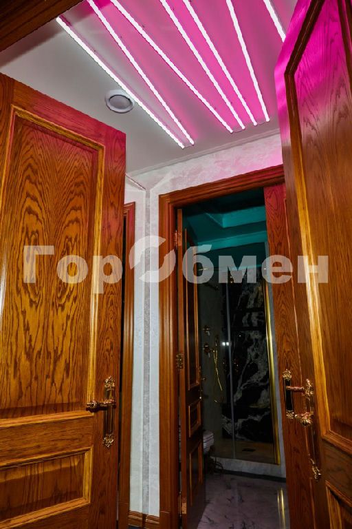 m. Lomonosovsky prospekt: Apartment, 3-rooms