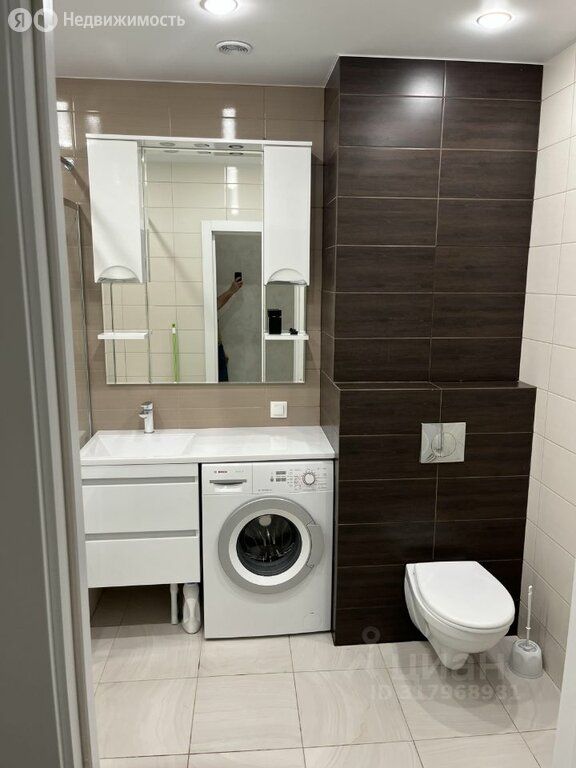 m. ZIL: Apartment, 1-rooms