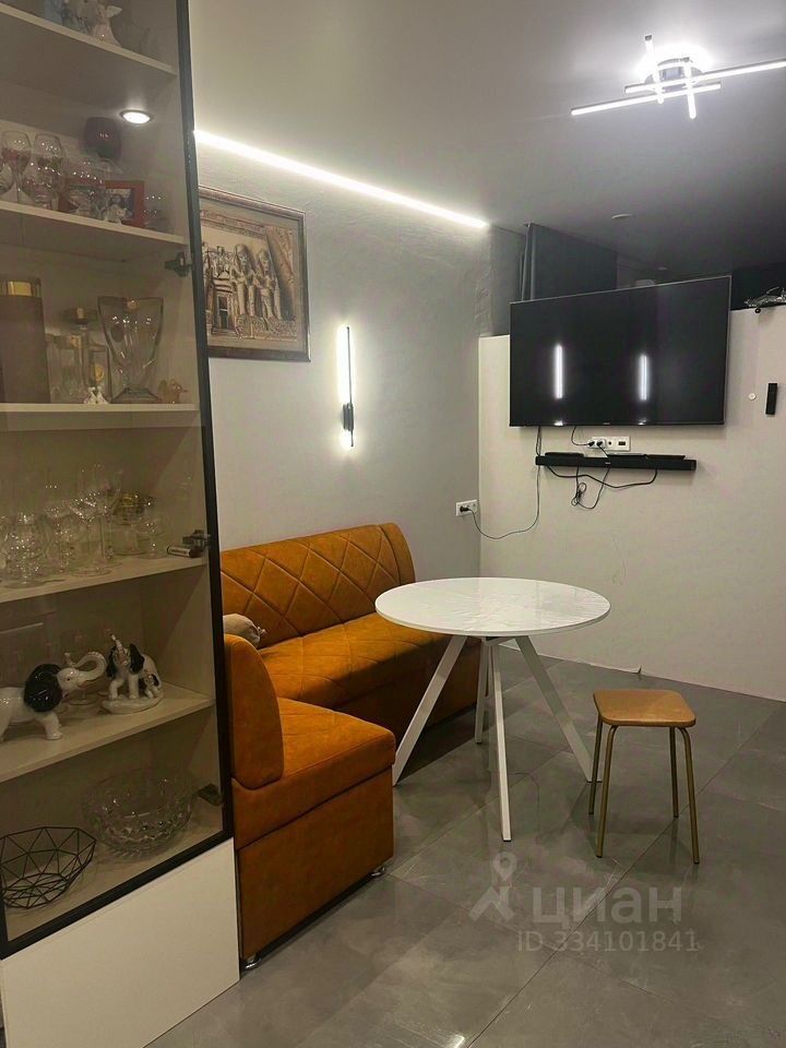 m. Verkhnie Likhobory: Apartment, 1-rooms