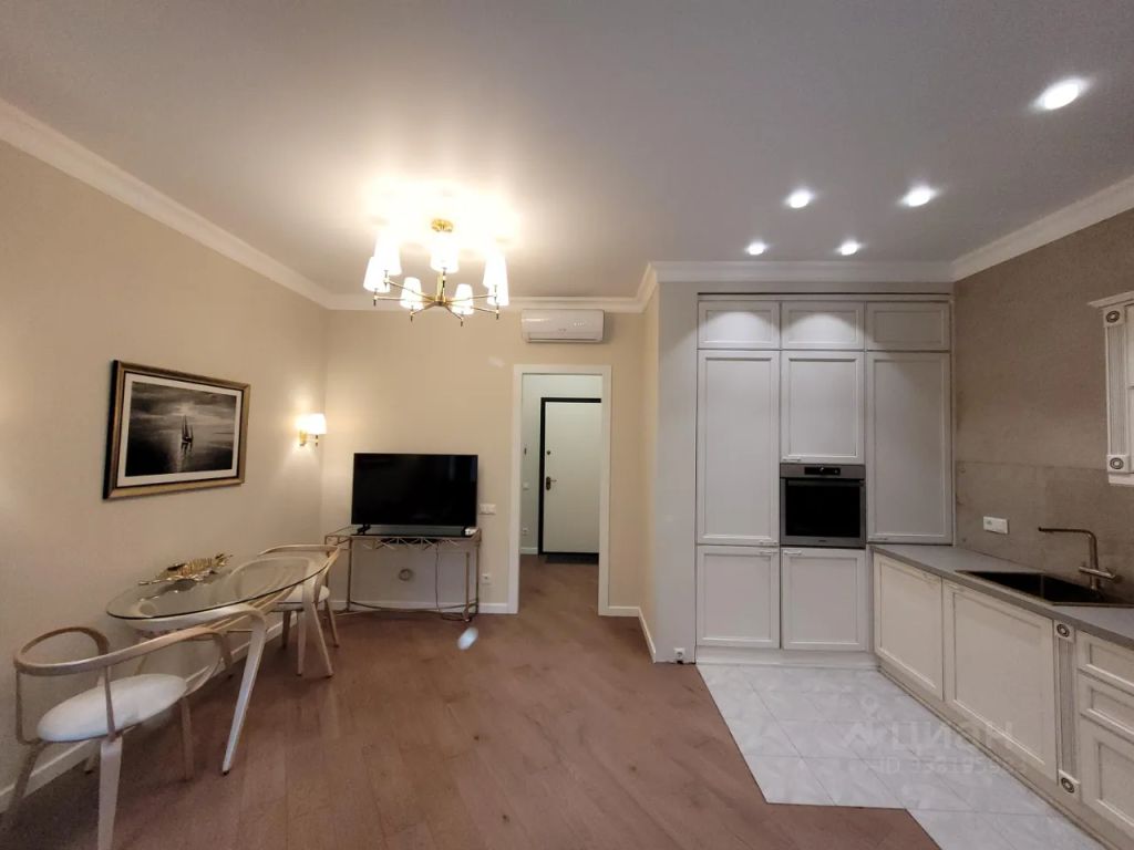 m. Dinamo: Apartment, studio