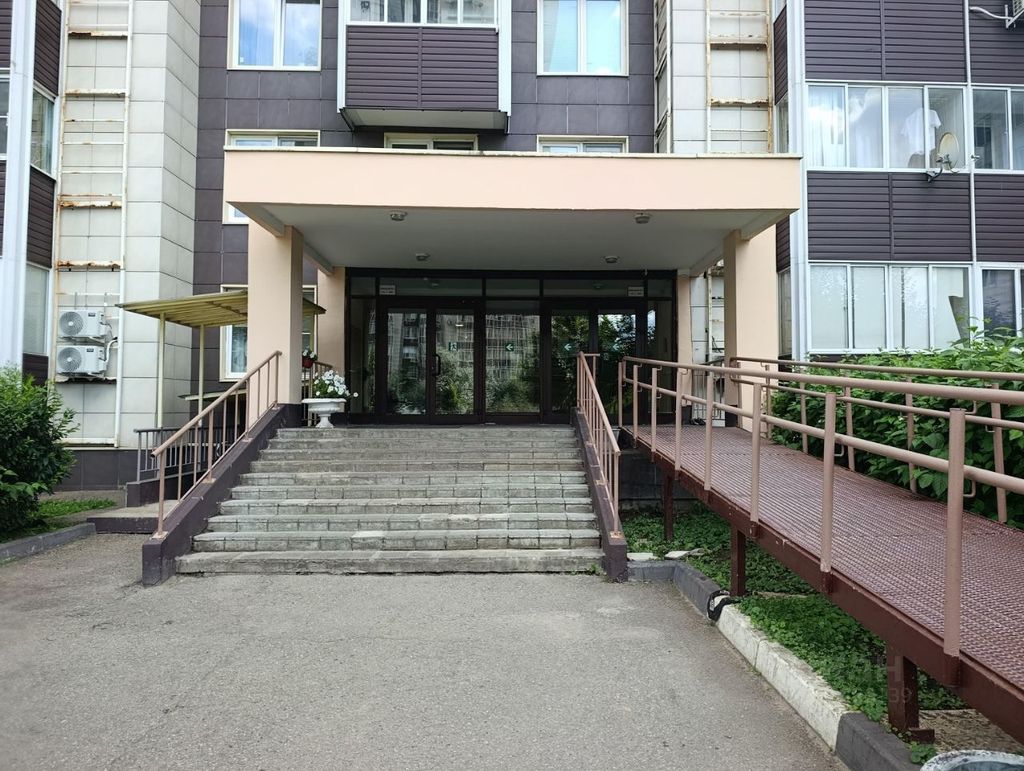 m. Michurinets: Apartment, 2-rooms