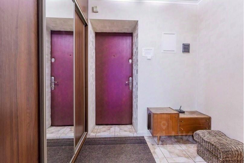 m. Polyanka: Apartment, 1-rooms