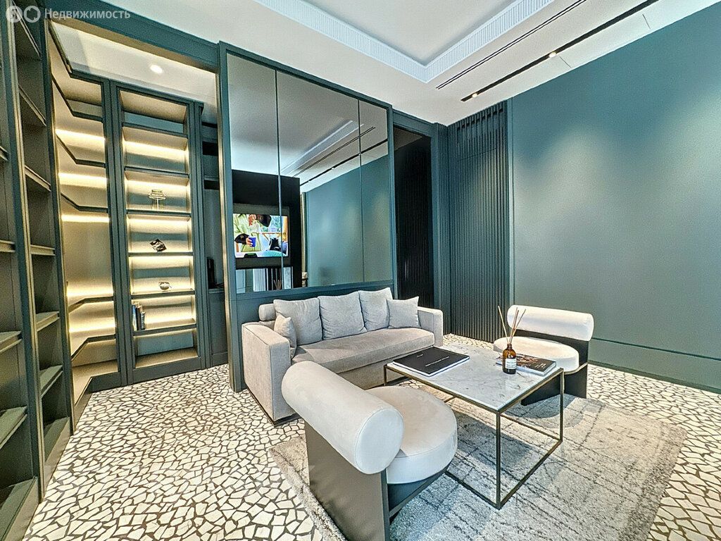 m. Mendeleevskaya: Apartment, 4-rooms