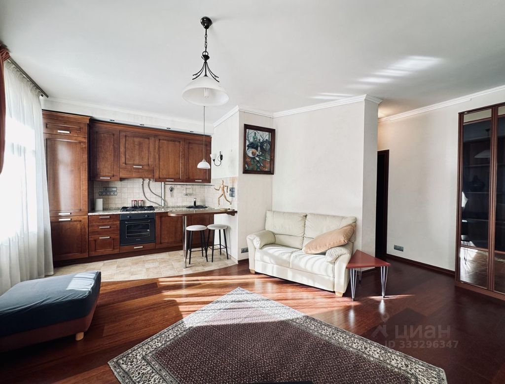 m. Barrikadnaya: Apartment, 2-rooms