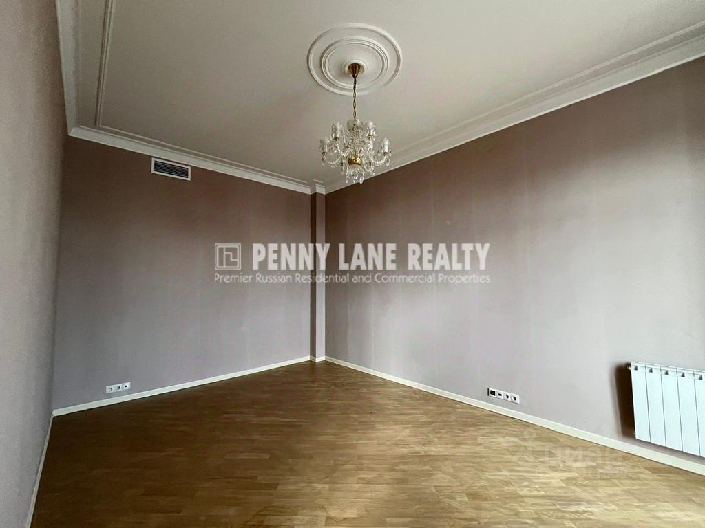 m. Mayakovskaya: Apartment, 4-rooms