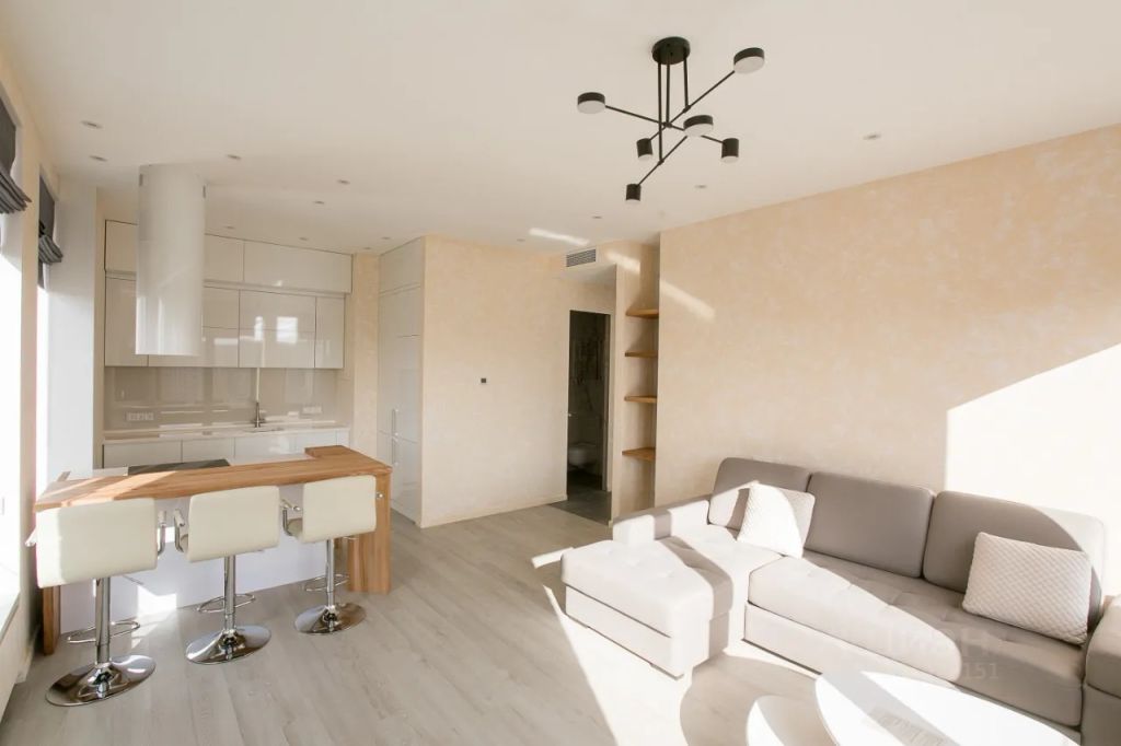 m. Molodezhnaya: Apartment, 2-rooms