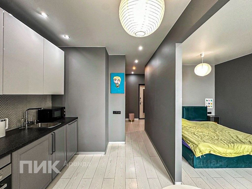 m. Lukhmanovskaya: Apartment, 1-rooms