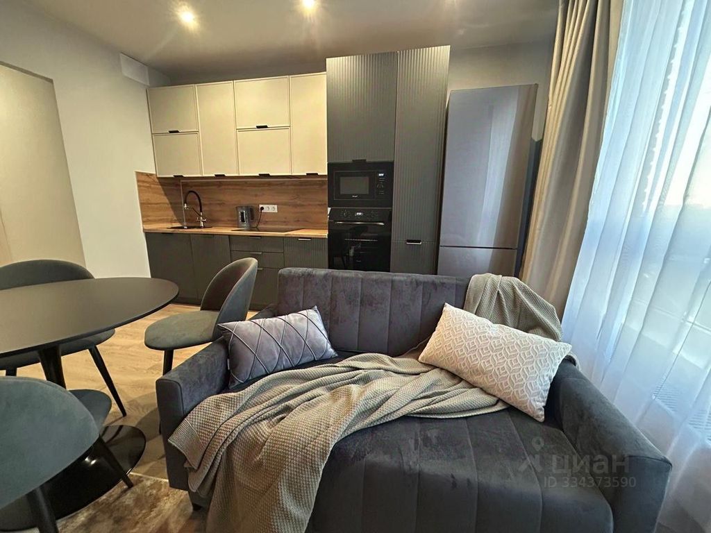 m. Aminyevskaya: Apartment, 2-rooms