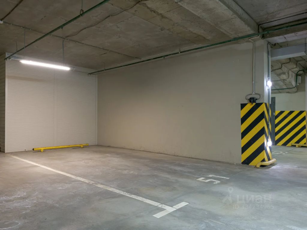 m. Kuzminki: Apartment, 2-rooms