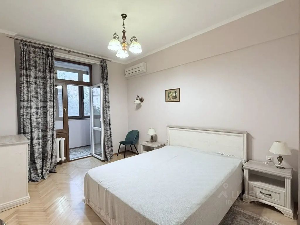 m. Universitet: Apartment, 2-rooms