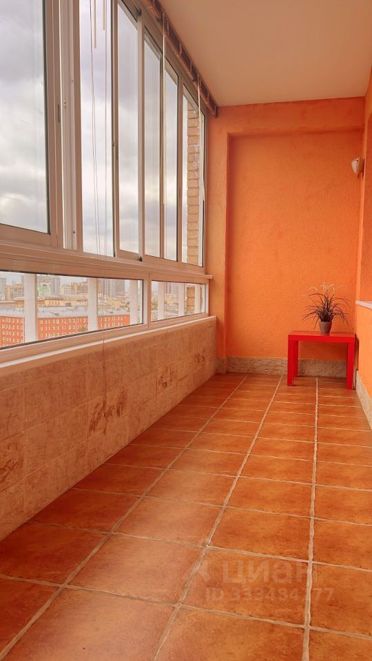 m. Barrikadnaya: Apartment, 1-rooms