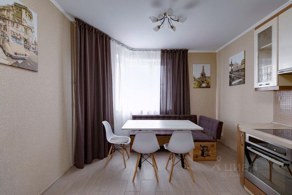 m. Myakinino: Apartment, 2-rooms