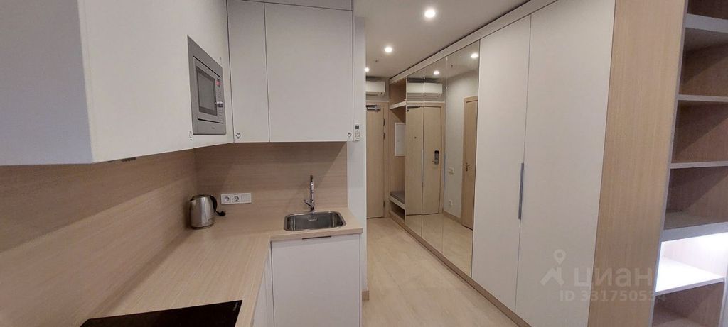 m. Botanichesky sad: Apartment, studio