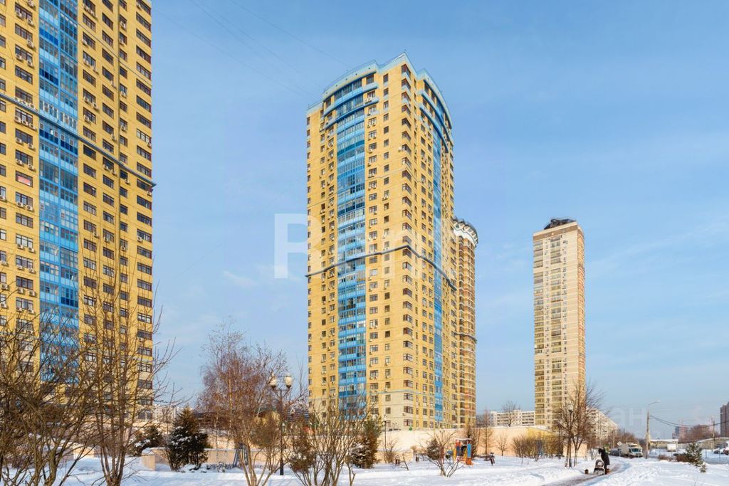 m. Strogino: Apartment, 2-rooms