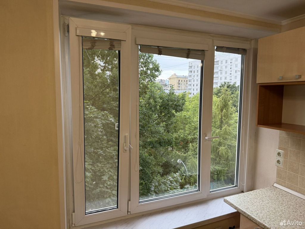 m. Tsvetnoy bulvar: Apartment, 2-rooms