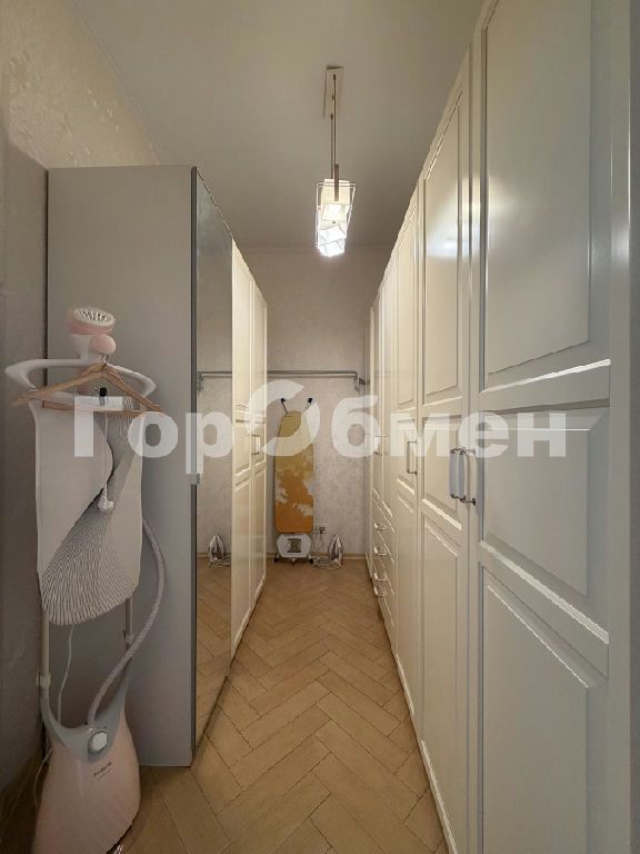 m. Akademicheskaya: Apartment, 3-rooms