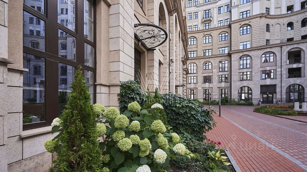 m. Novoslobodskaya: Apartment, 5-rooms