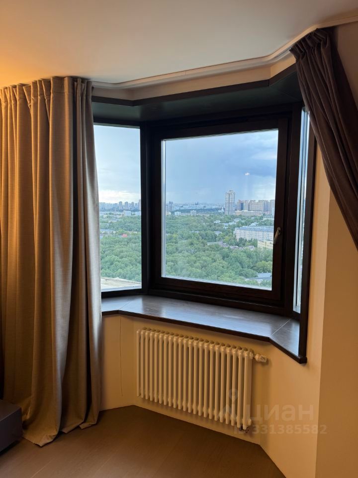 m. Oktyabrskoe pole: Apartment, 2-rooms