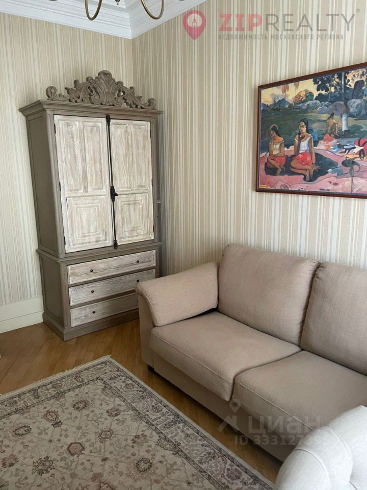 m. Smolenskaya: Apartment, 3-rooms