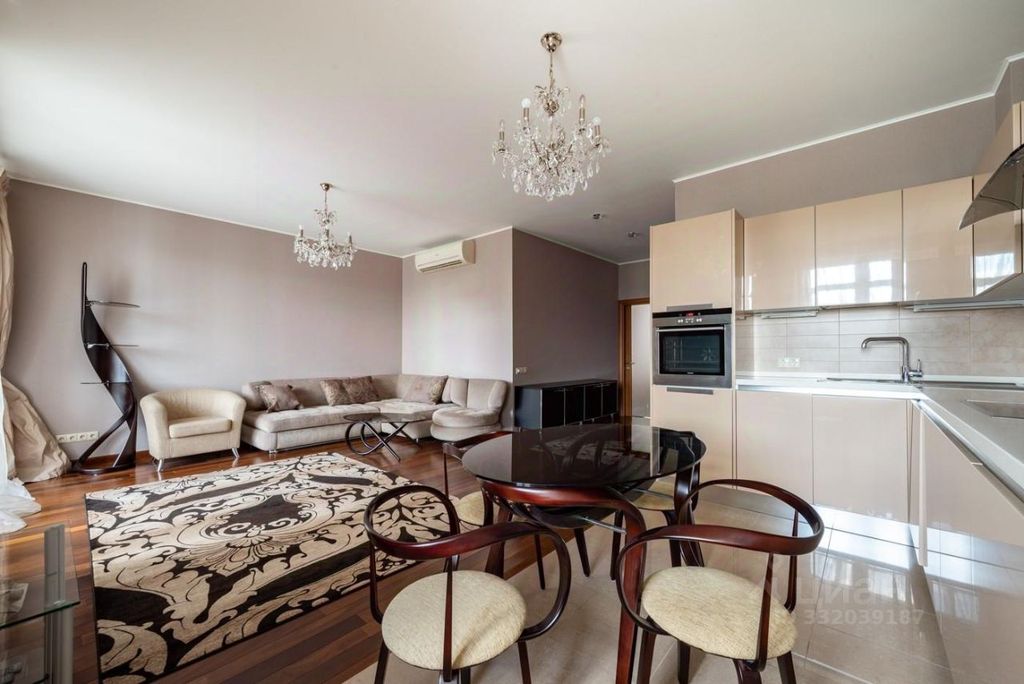 m. Smolenskaya: Apartment, 3-rooms