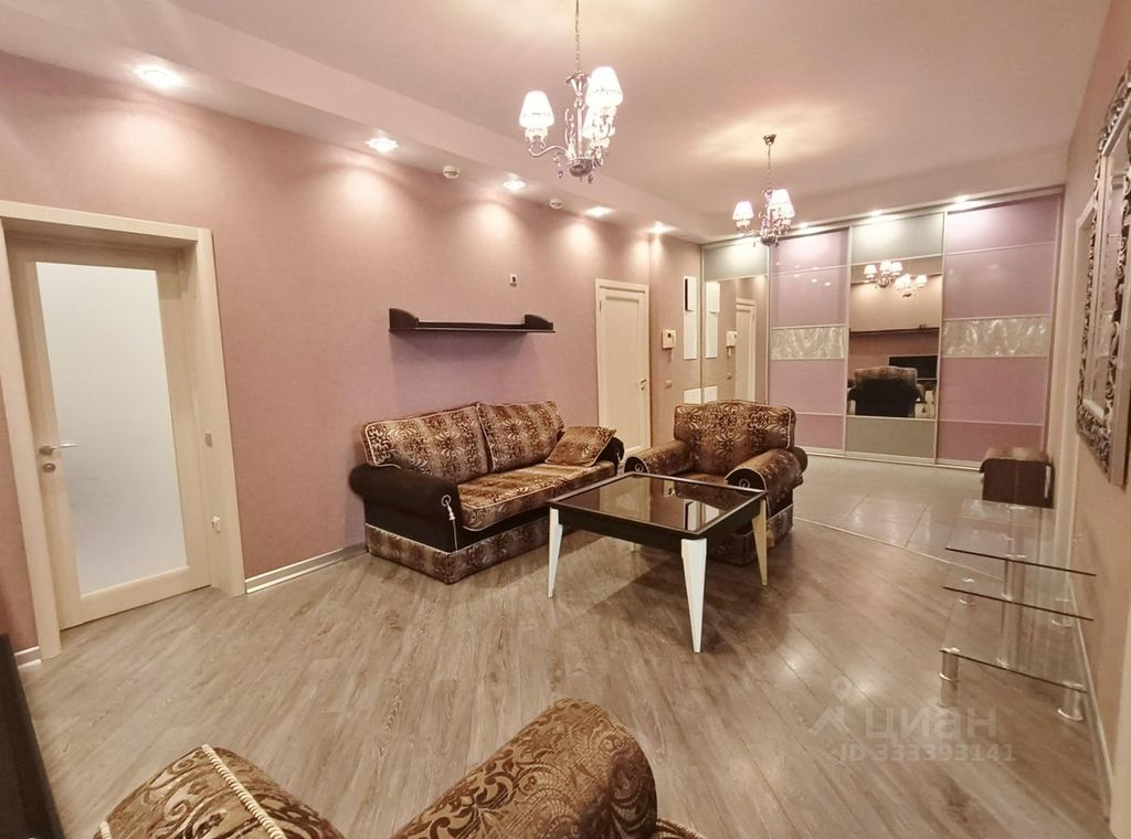 m. Oktyabrskoe pole: Apartment, 2-rooms