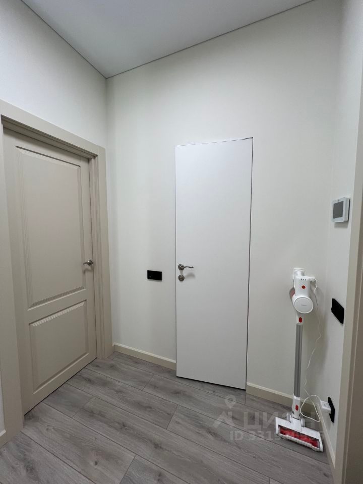 m. Narodnoe Opolchenie: Apartment, 1-rooms