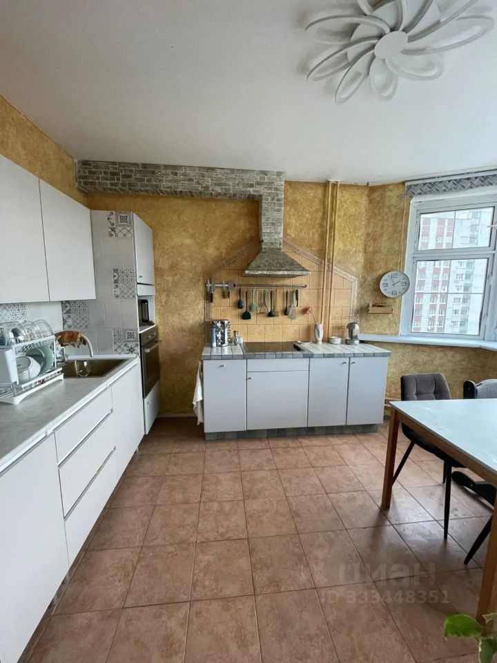 m. Odintsovo: Apartment, 3-rooms