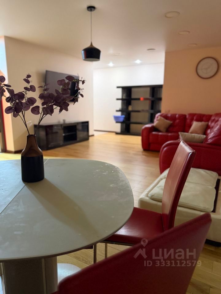 m. Penyagino: Apartment, 3-rooms