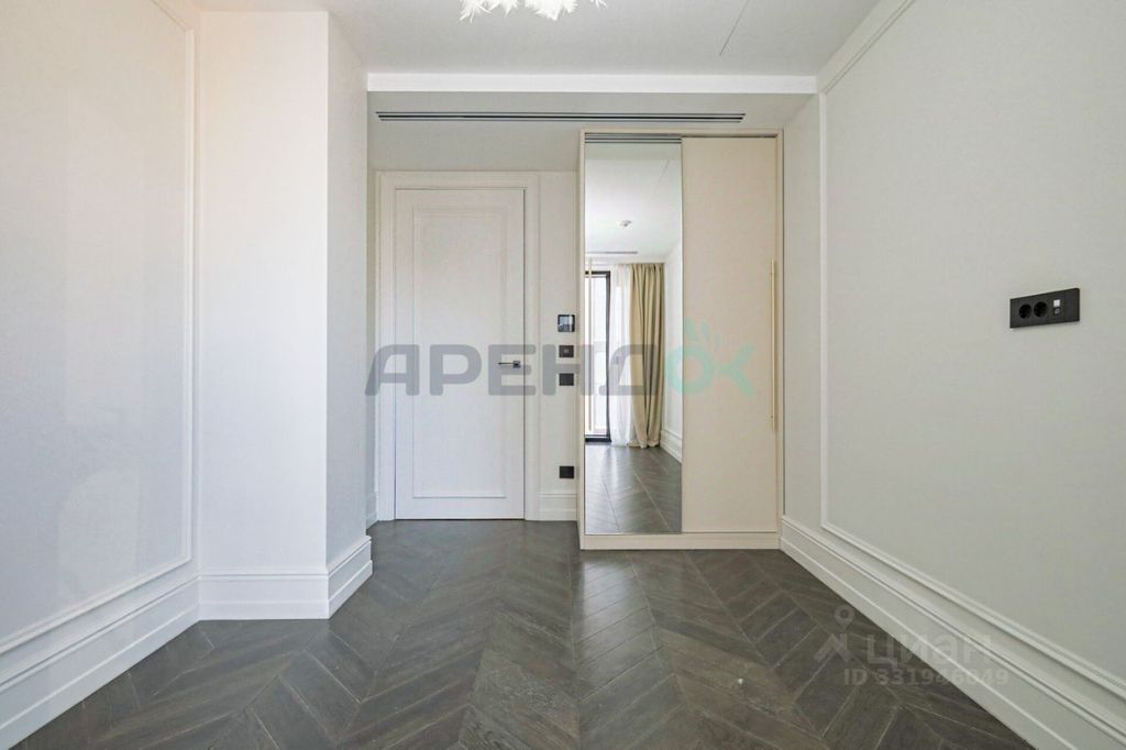 m. Park Pobedy: Apartment, 3-rooms