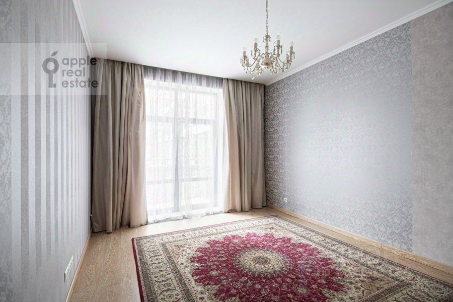 m. Chkalovskaya: Apartment, 3-rooms