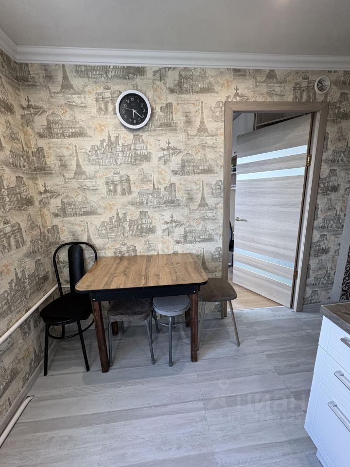 m. Saltykovskaya: Apartment, 2-rooms